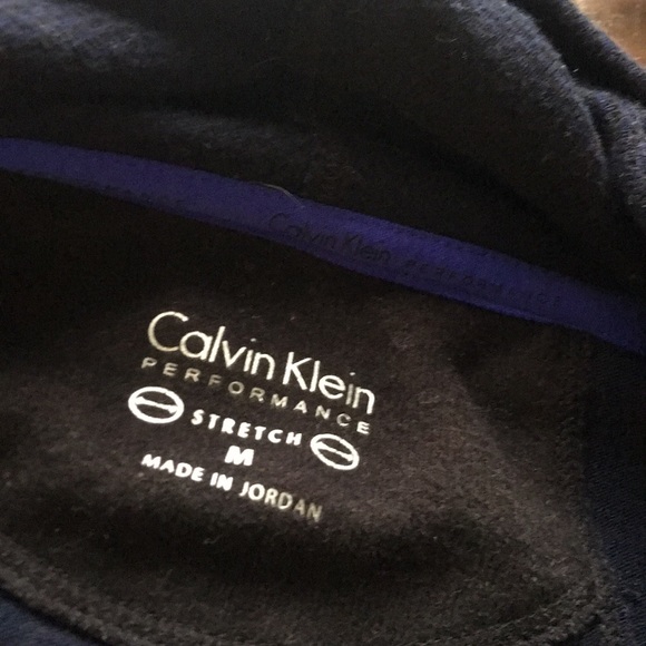 Calvin Klein pullover - Picture 2 of 2